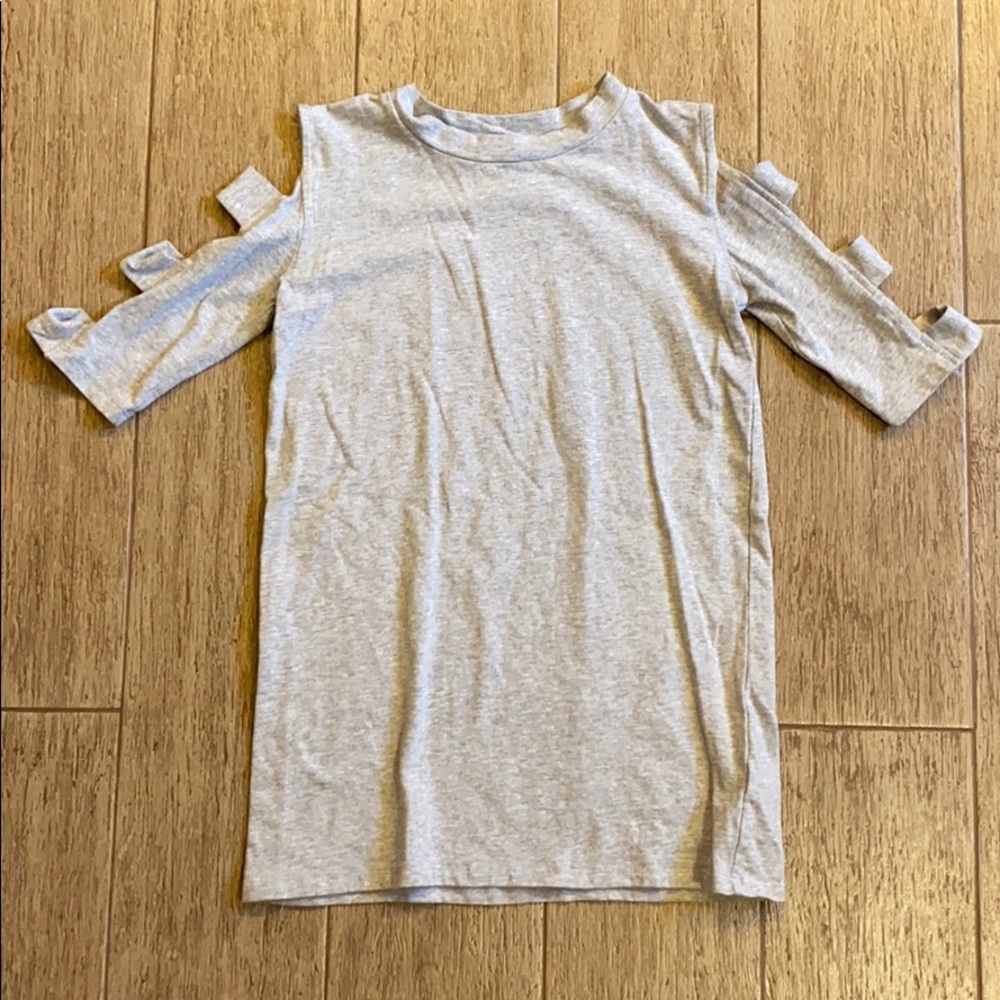 Women’s small shirt